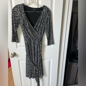 White House. Black market. Excellent condition.